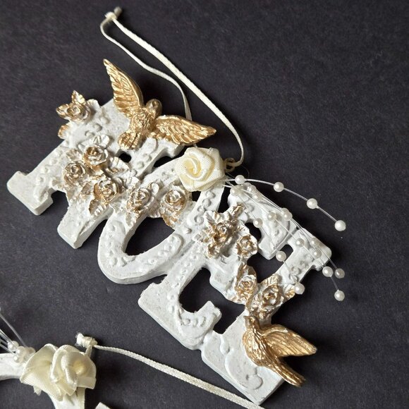 Vintage White Gold Christmas Word Ornaments Set Of 5 Love Joy Noel Doves Roses - Picture 5 of 12